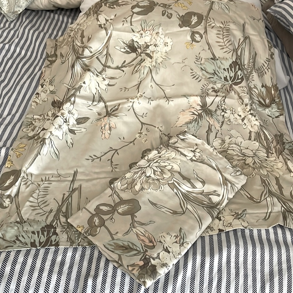 2 - Martha Stewart Euro Pillow covers